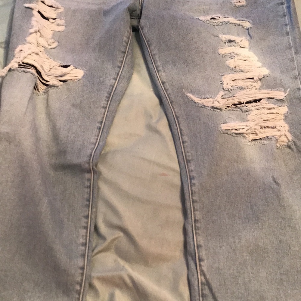 NEW cute Ripped Forever 21 light blue Jeans size 16